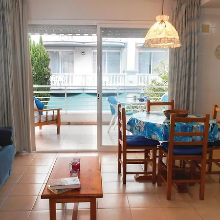Apartment 1 Bedroom Beautiful In Tossa de Mar